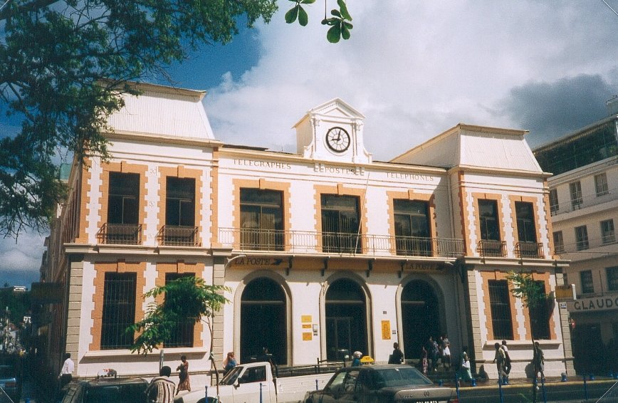 Hôtel des Postes de Fort-de-France (Martinique) — réduction d'impôt Girardin