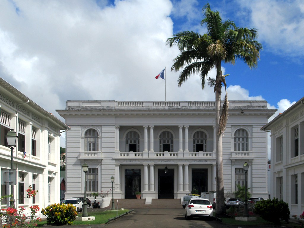Préfecture de la Martinique, Fort-de-France — rescrit fiscal Girardin